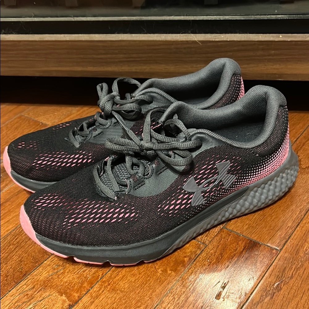 Under Armour Women's Black and Pink Athletic Shoes
